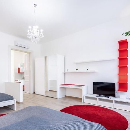 Super Central Convenient Apartment Budapest Bagian luar foto