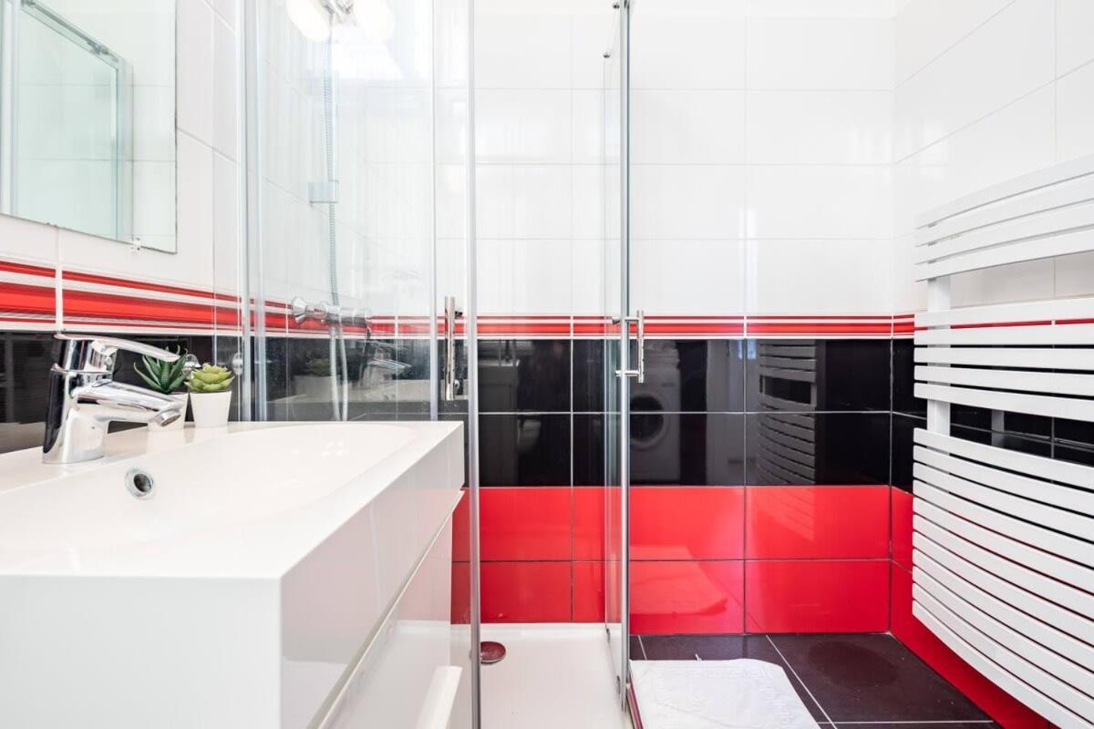 Super Central Convenient Apartment Budapest Bagian luar foto