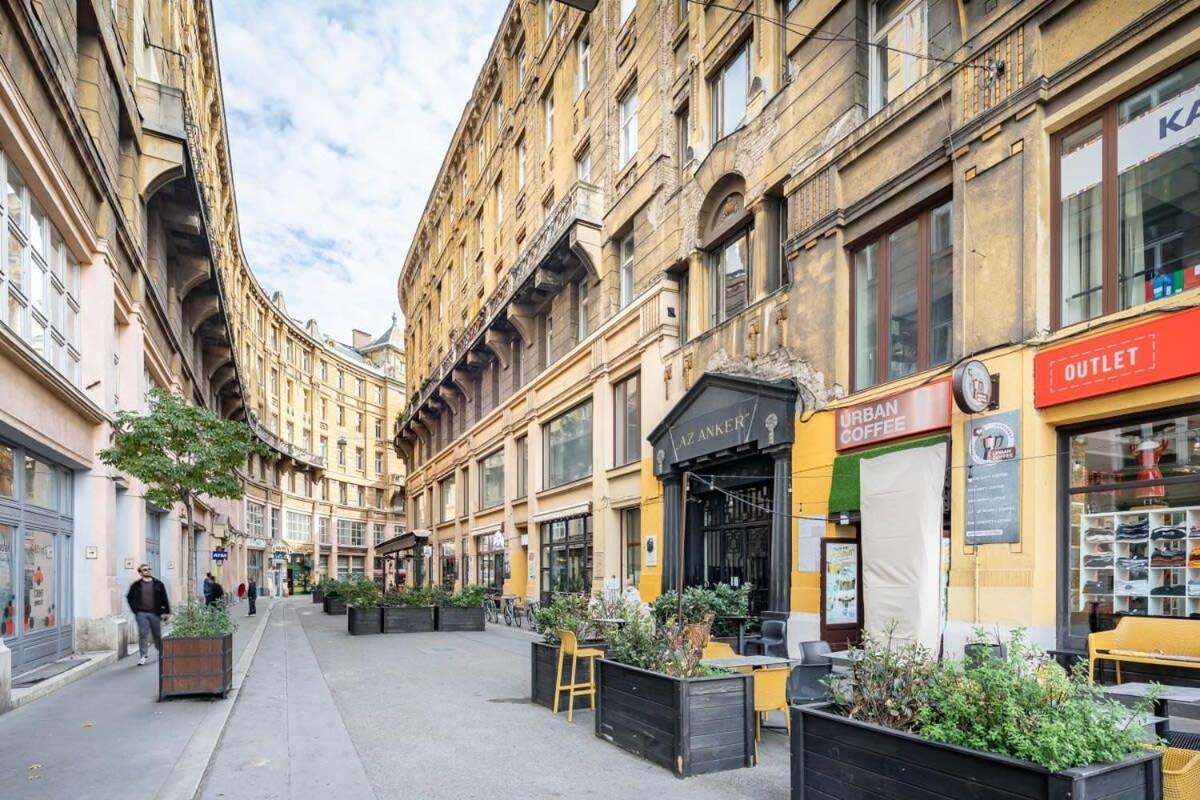 Super Central Convenient Apartment Budapest Bagian luar foto
