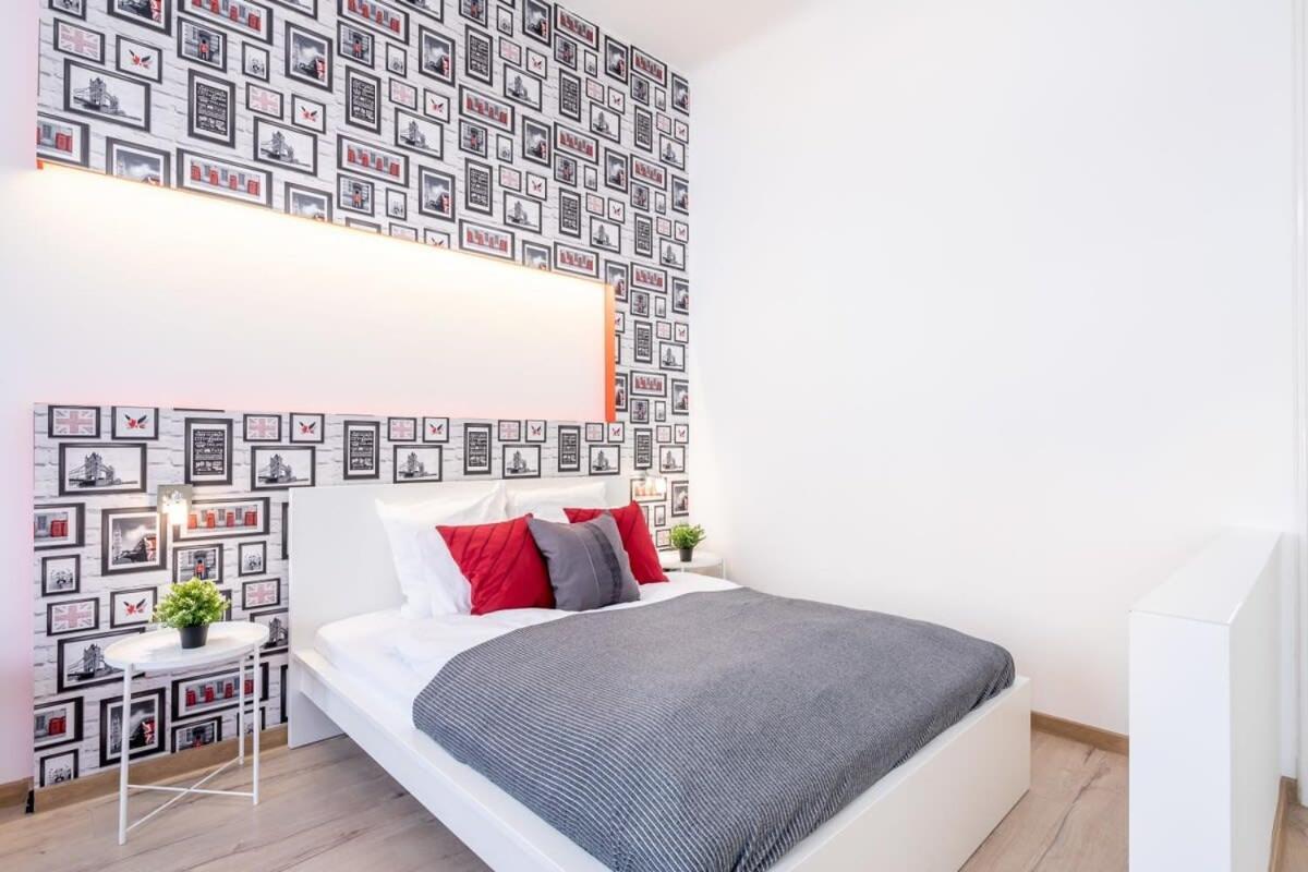 Super Central Convenient Apartment Budapest Bagian luar foto
